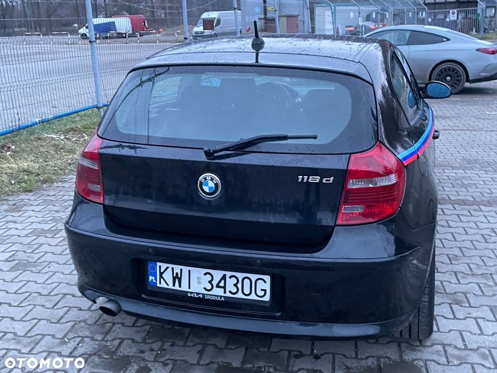 BMW Seria 1 118d DPF Edition Sport - 17