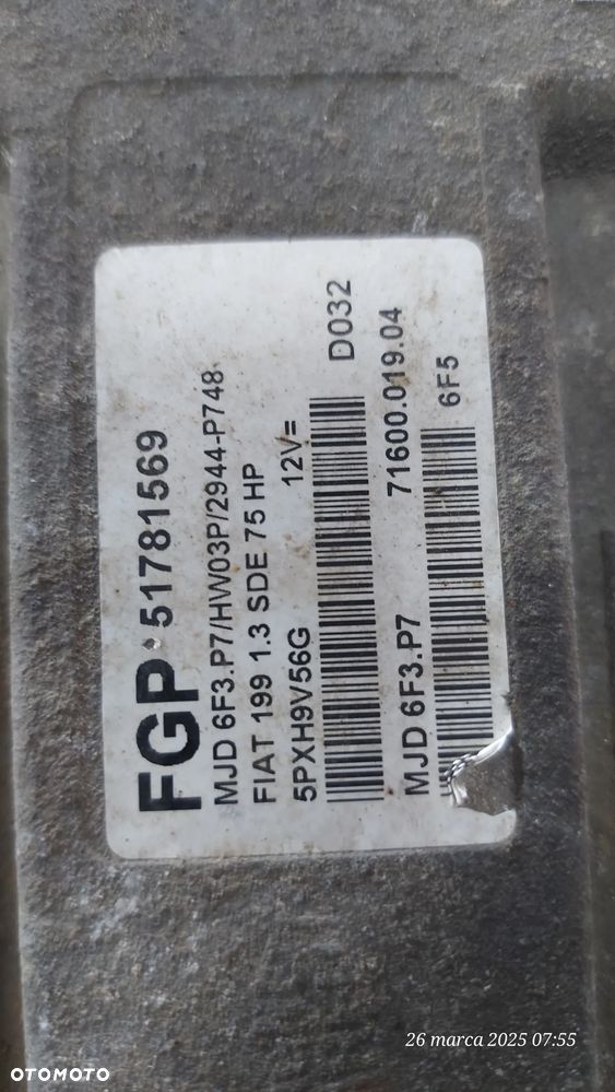 Ford Monedo/Fusion Mk5 Błotnik Przód Przedni Prawy Kolor GD - 11