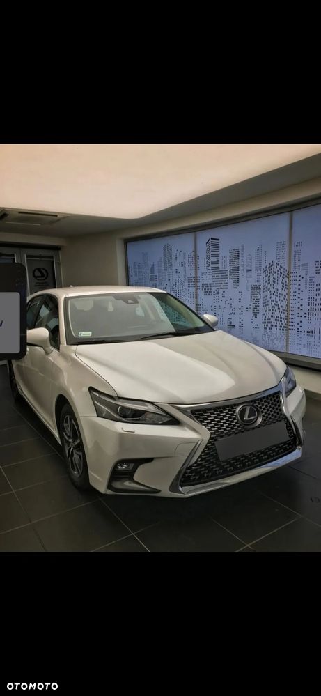 Lexus CT 200h Prestige - 9