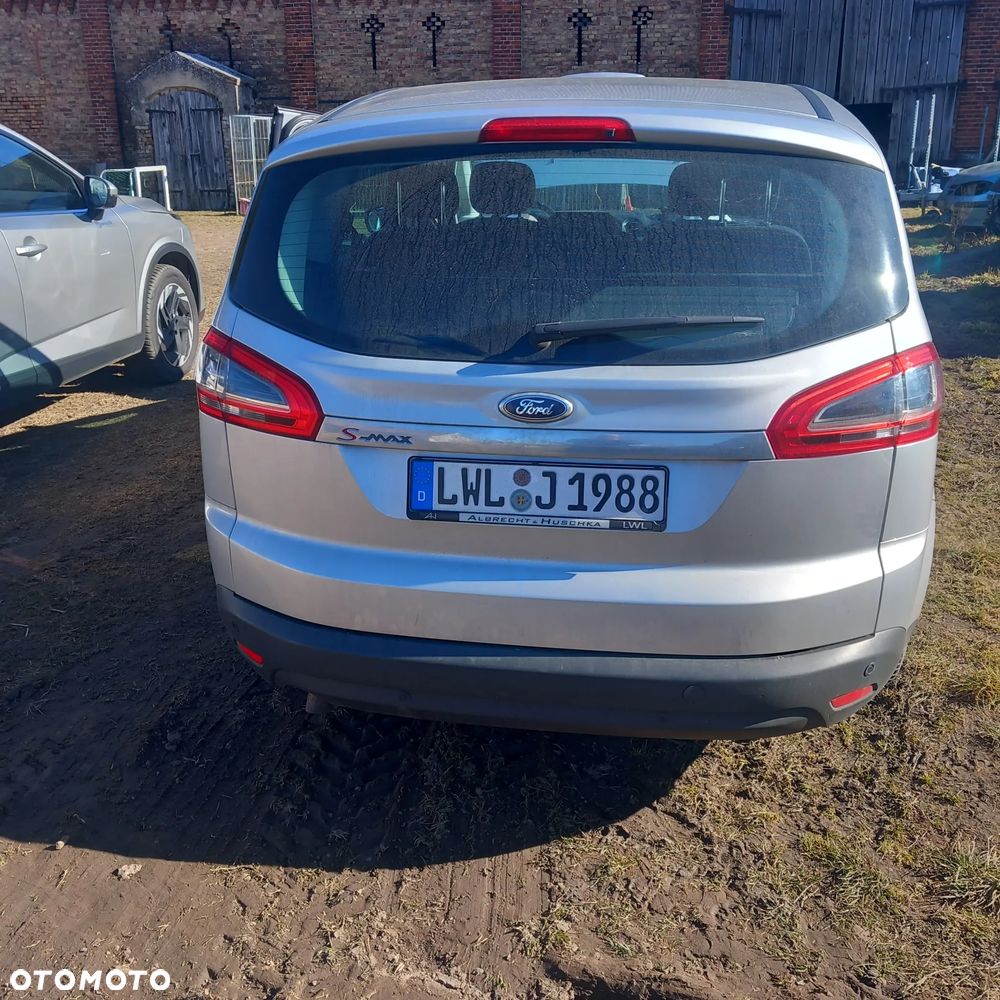 Ford S-Max 2.0 TDCi DPF Trend - 9