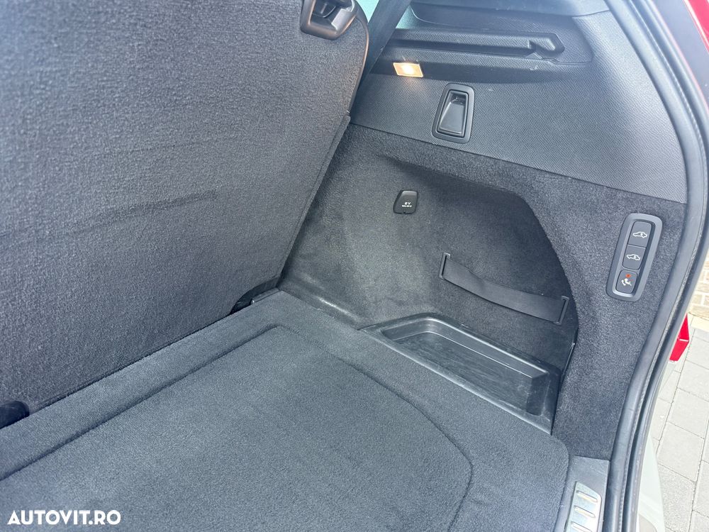 Volvo XC 90 B5 MHEV AWD 7 locuri R-Design - 36
