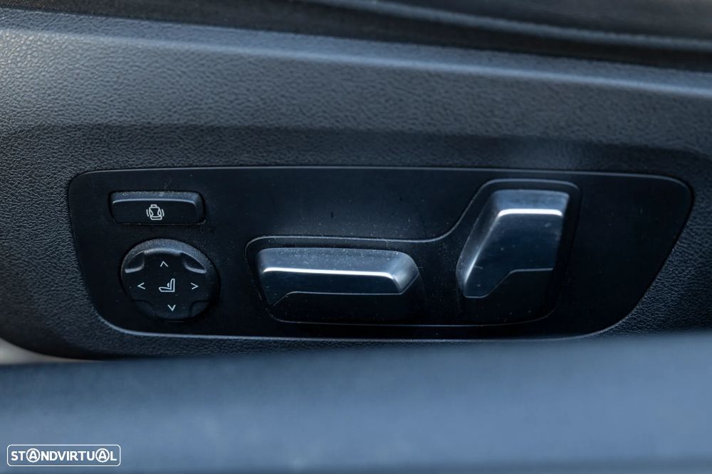 BMW 840 d xDrive Pack M - 42