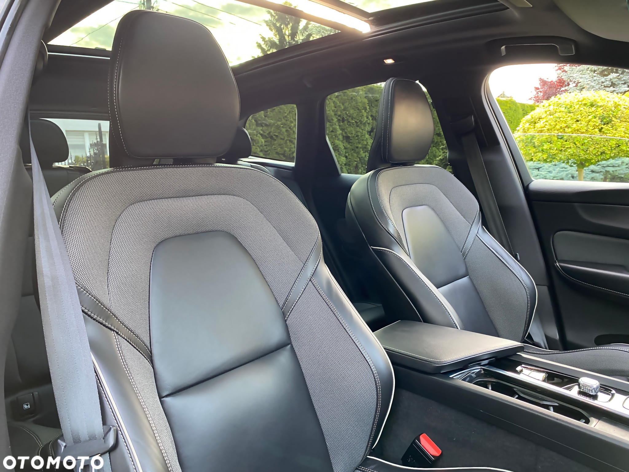 Volvo XC 60 B4 D Geartronic RDesign - 10