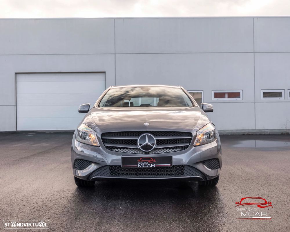 Mercedes-Benz A 180 - 4