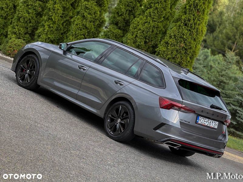 Skoda Octavia 2.0 TDI DSG 4x4 RS Plus - 25