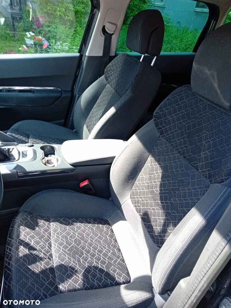Peugeot 3008 1.6 HDi Active - 6