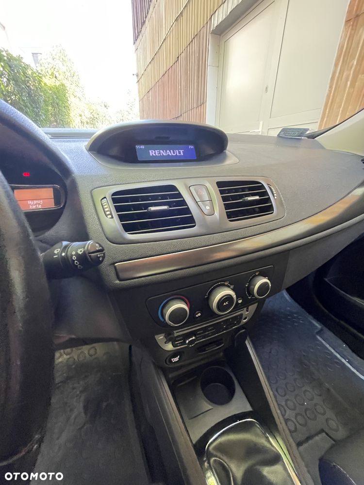 Renault Megane - 7