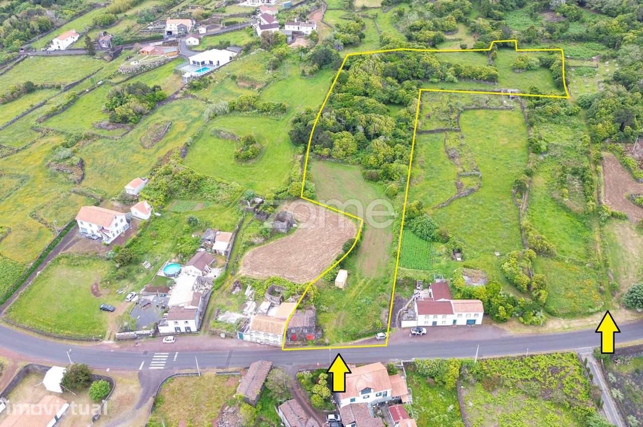 Terreno Misto com Vista Mar e Viabilidade de Construção - Ilha do P... - Grande imagem: 2/36