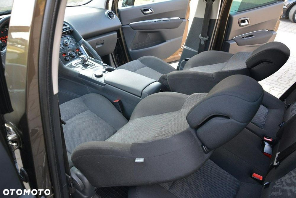 Peugeot 3008 Hybrid4 - 21