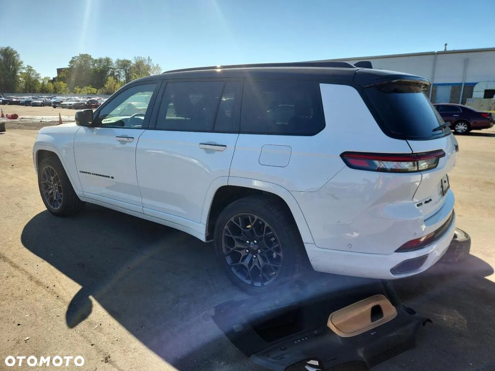 Jeep Grand Cherokee - 3