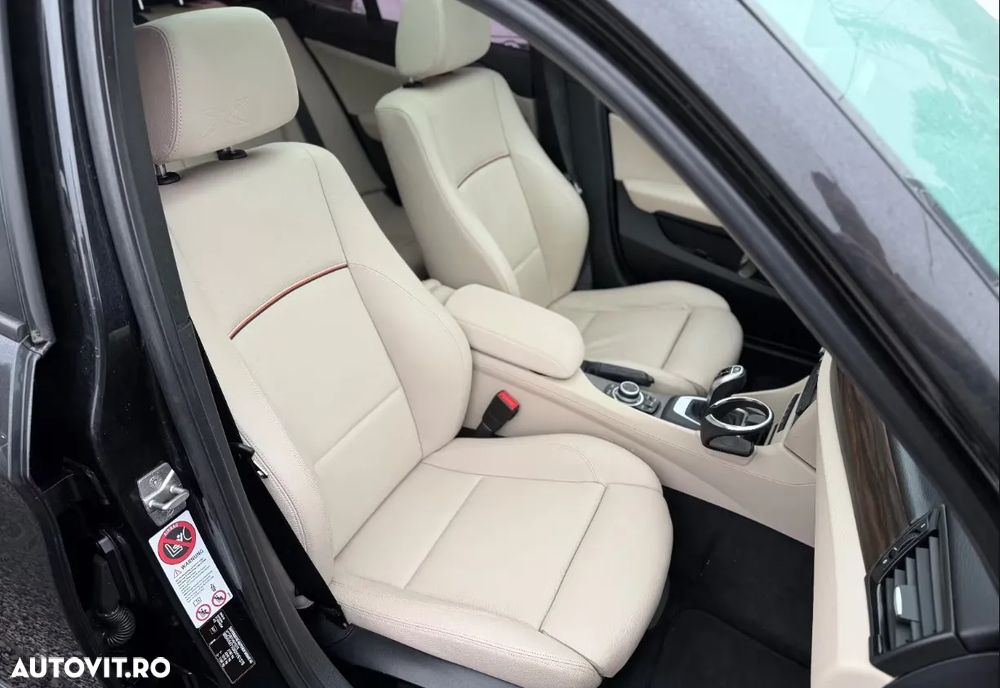 BMW X1 xDrive20d Aut. Sport Line - 11