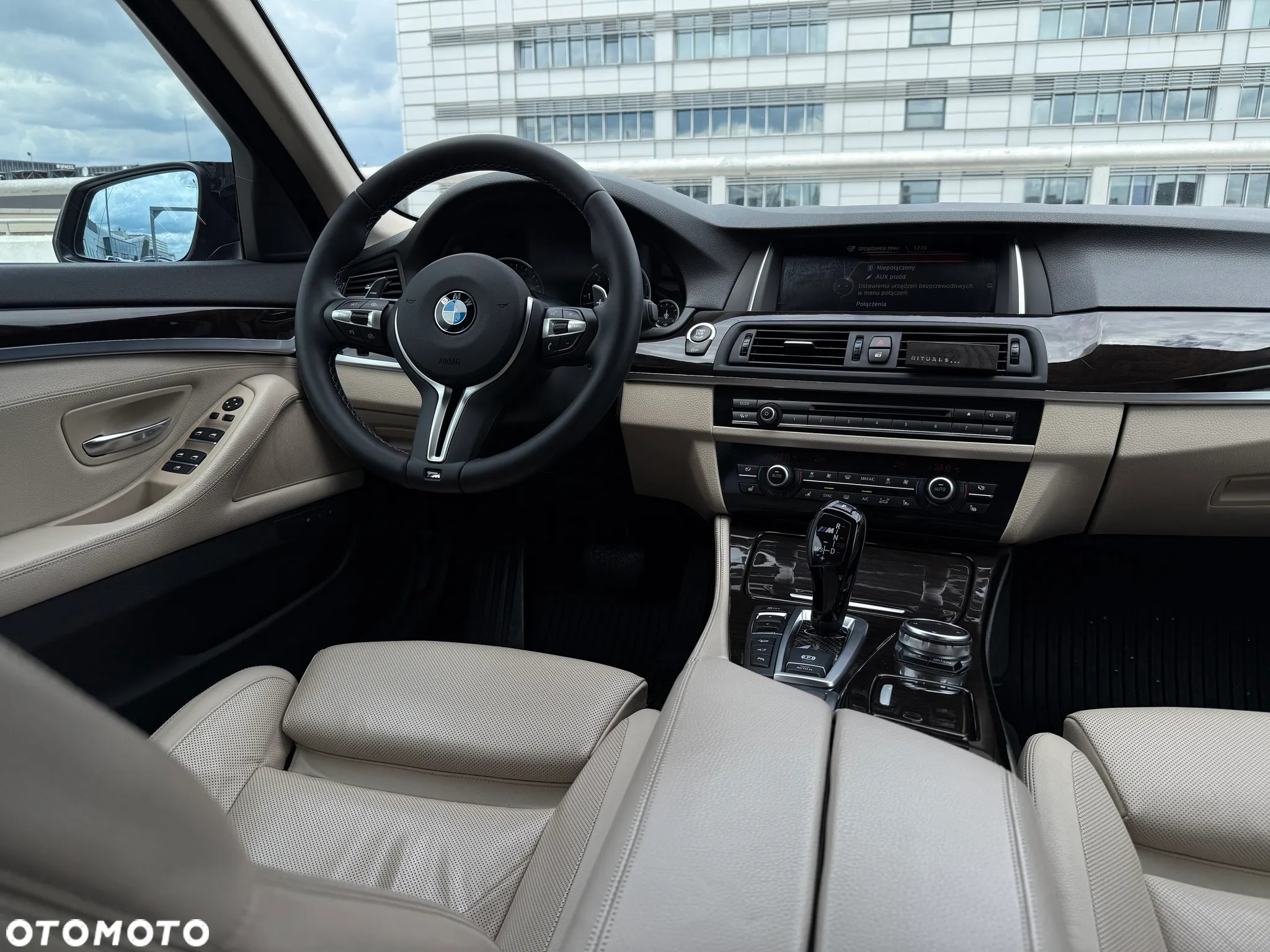 BMW Seria 5 530d xDrive Luxury Line - 13