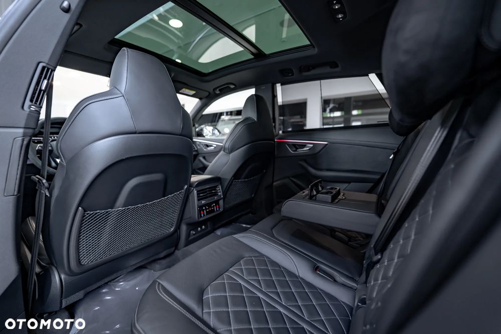 Audi SQ8 - 33