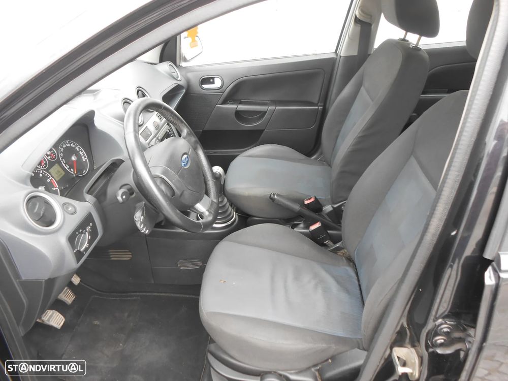 Ford Fiesta 1.25 Connection - 15