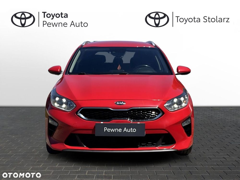 Kia Ceed - 8
