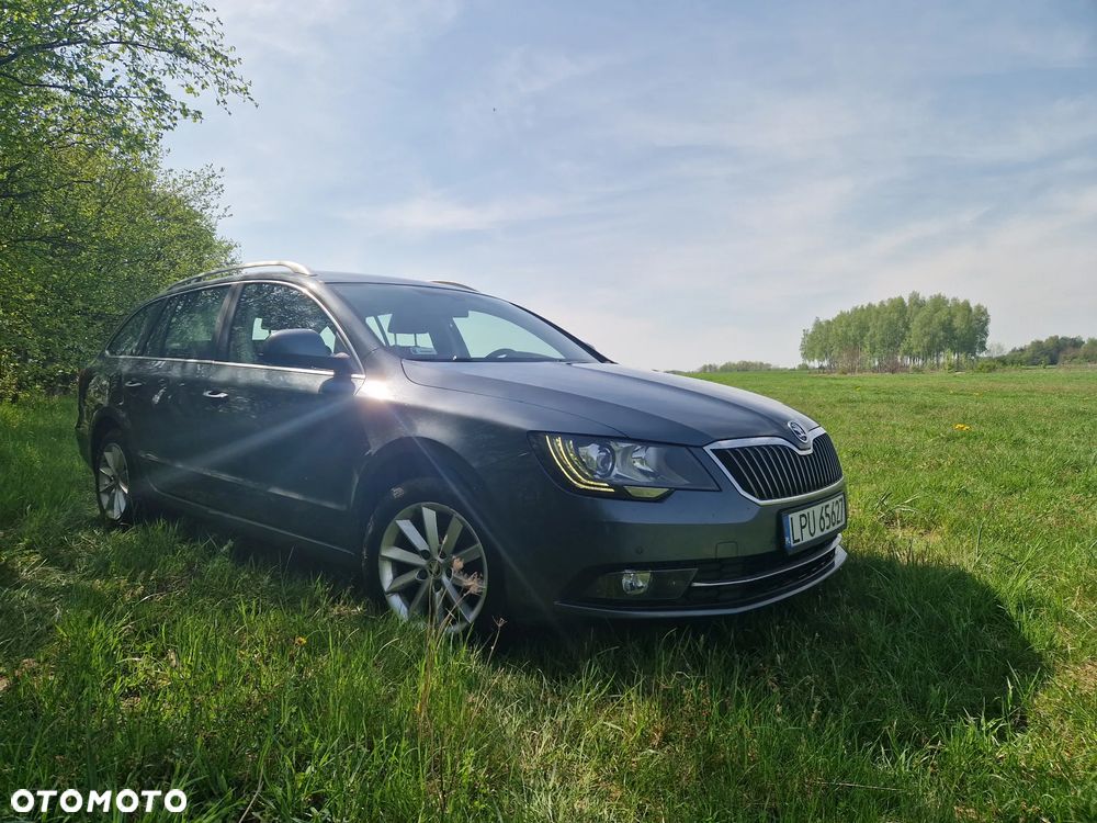 Skoda Superb 1.8 TSI Ambition Outdoor DSG - 5