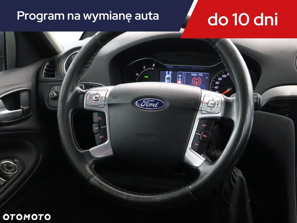 Ford S-Max - 22