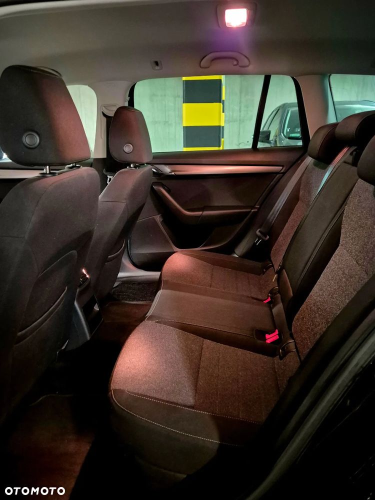 Skoda Octavia 2.0 TDI DSG Soleil - 6