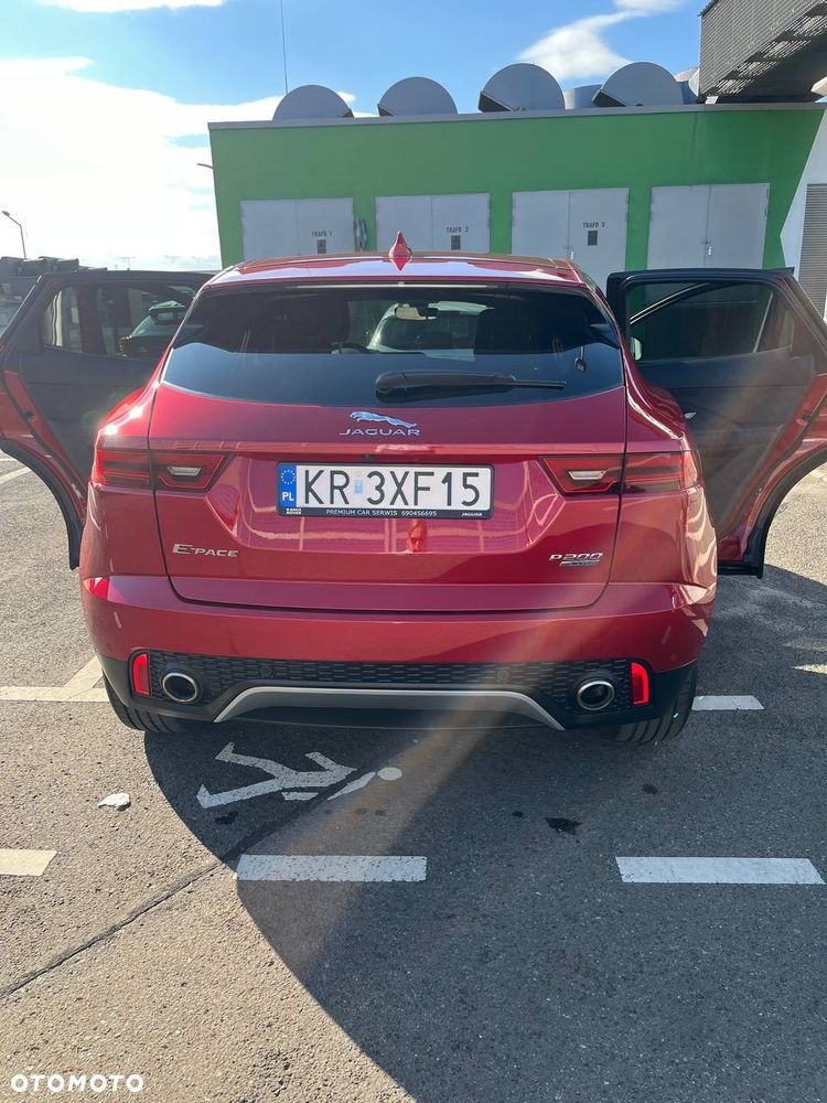 Jaguar E-Pace 2.0 i4P AWD R-Dynamic HSE - 8