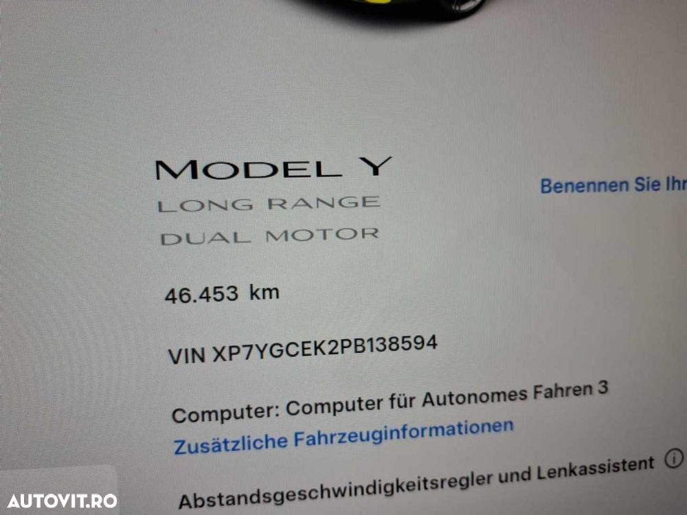 Tesla Model Y - 10
