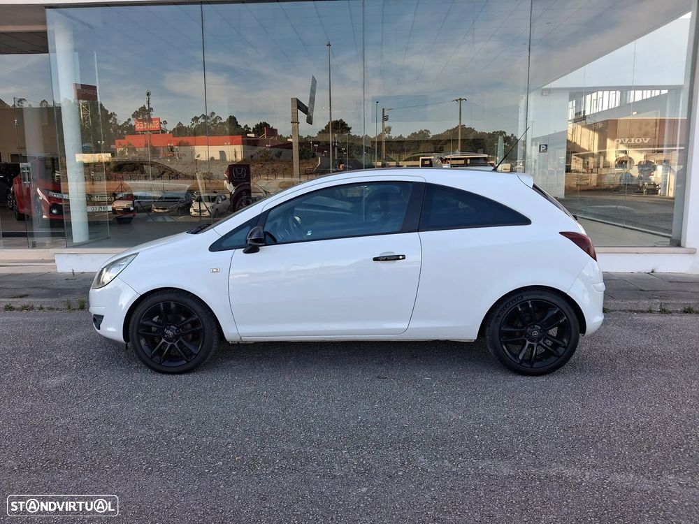 Opel Corsa 1.2 Black Edition - 8