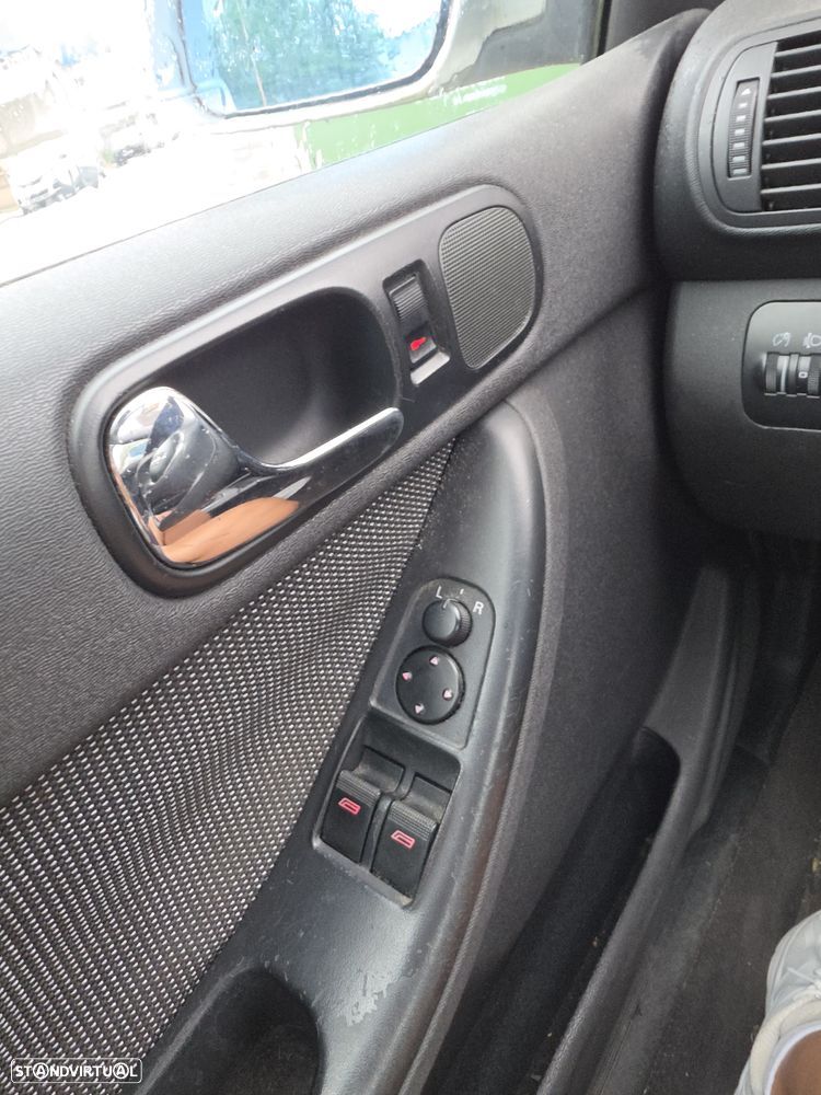 Audi A3 1.6 Attraction - 6