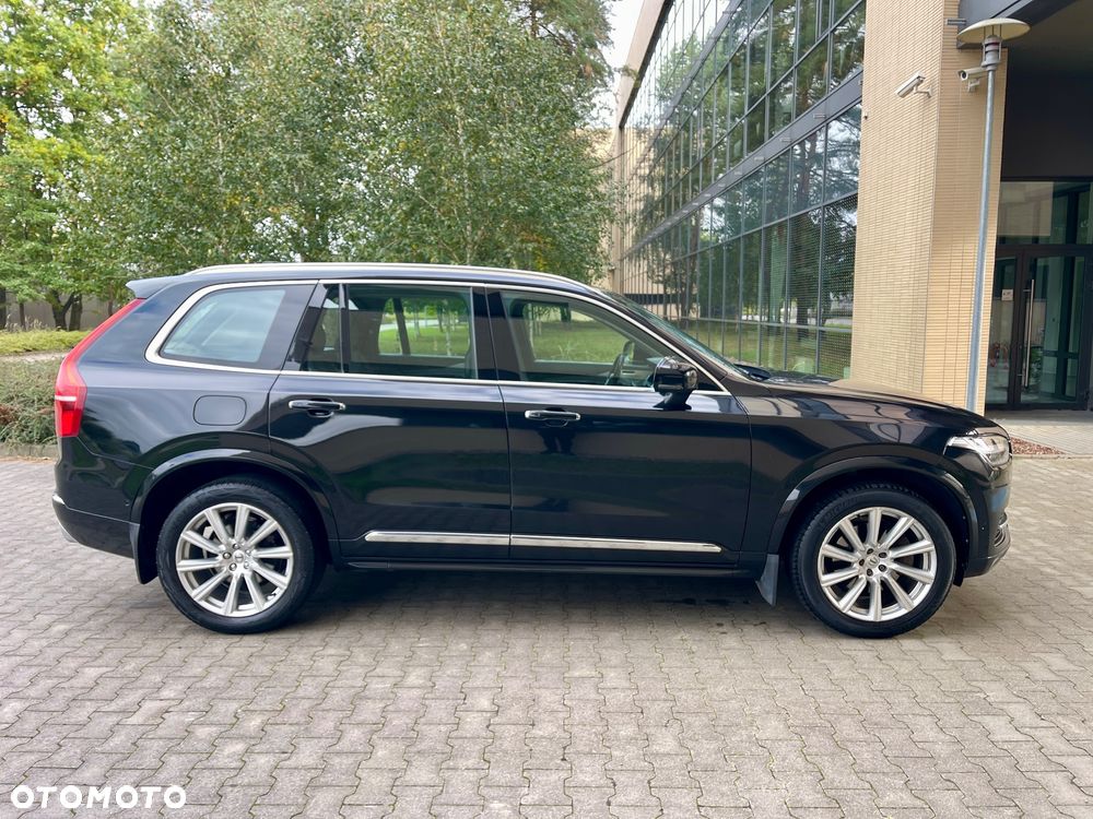 Volvo XC 90 D5 AWD Inscription - 4
