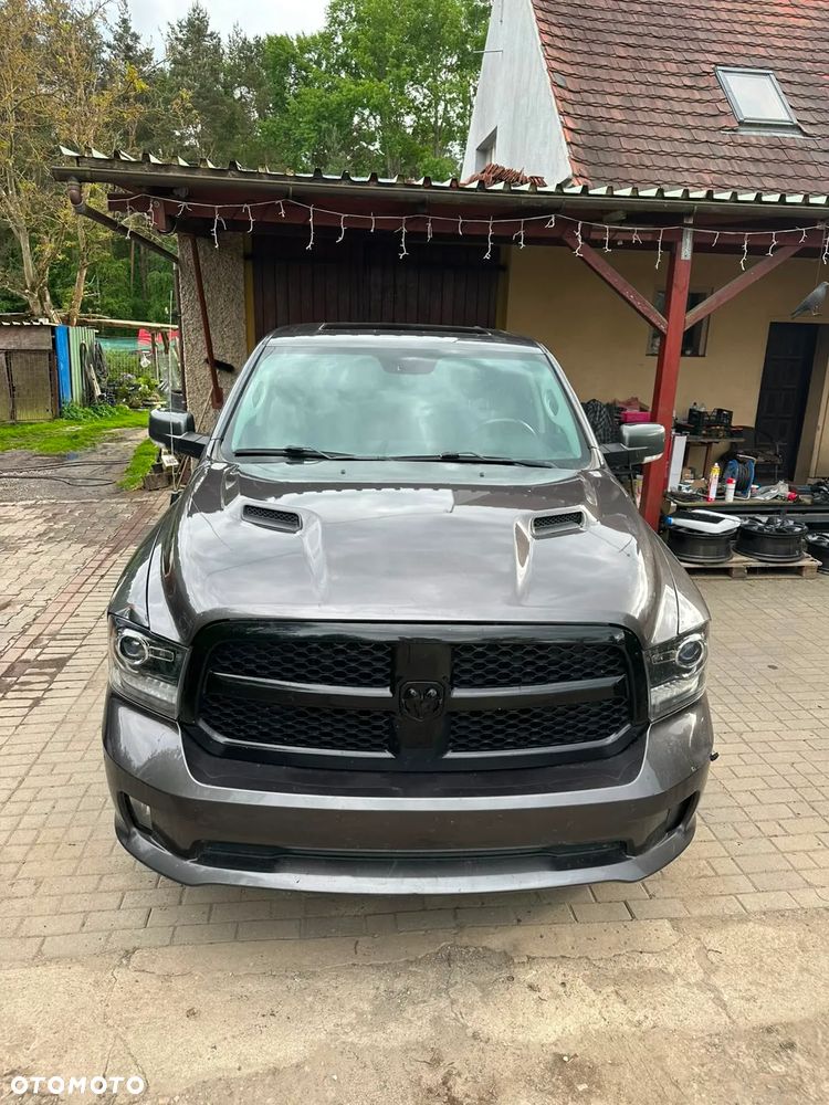 Dodge RAM - 5