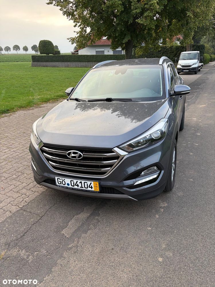 Hyundai Tucson 1.7 CRDI BlueDrive Design 2WD DCT - 12