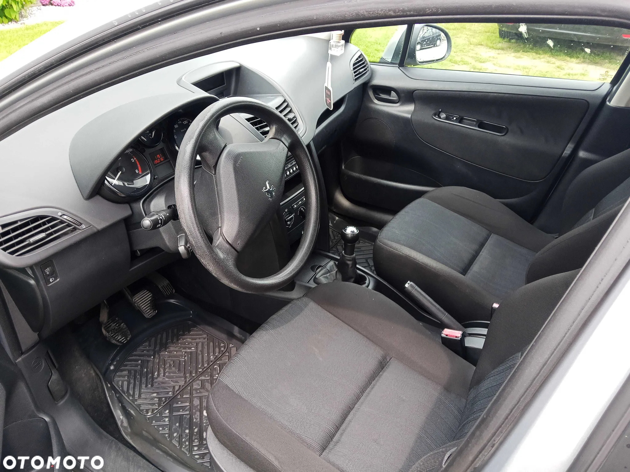 Peugeot 207 1.4 HDi Active - 5