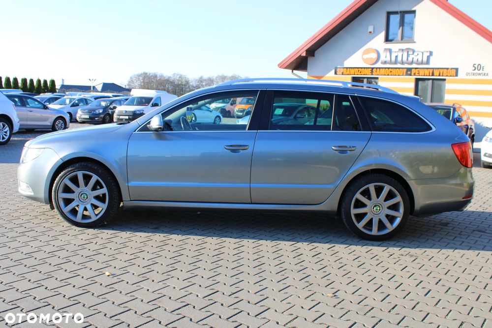 Skoda Superb 2.0 TDI Ambition DSG - 5