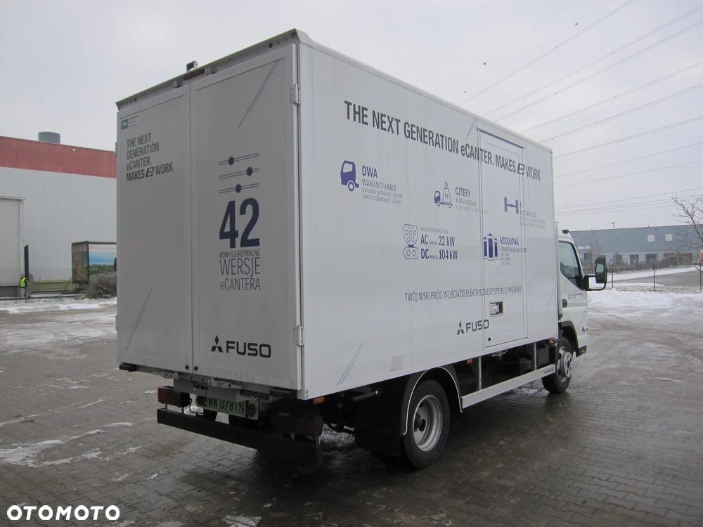 Mitsubishi Fuso eCanter 4C15E - 3