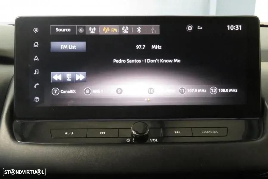 Nissan Qashqai 1.3 DIG-T N-Connecta LED Xtronic — fotografia 11