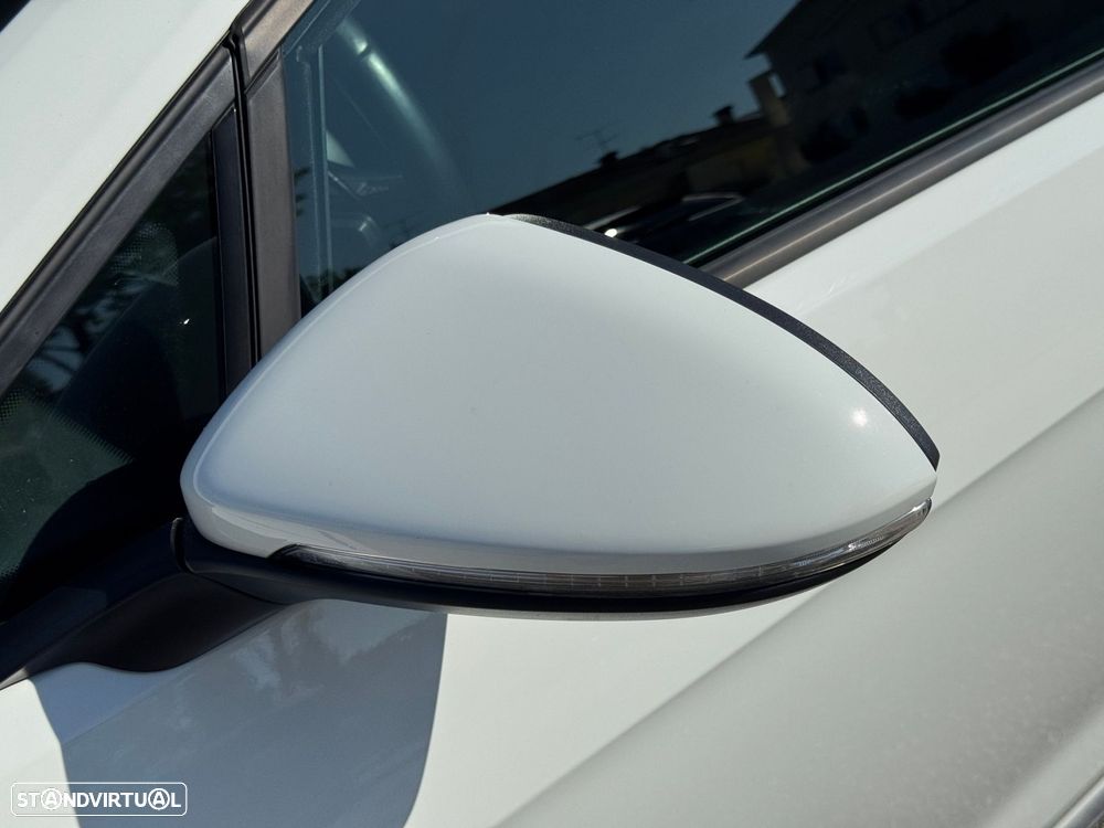 VW Golf 2.0 TSI GTI DSG Performance - 56