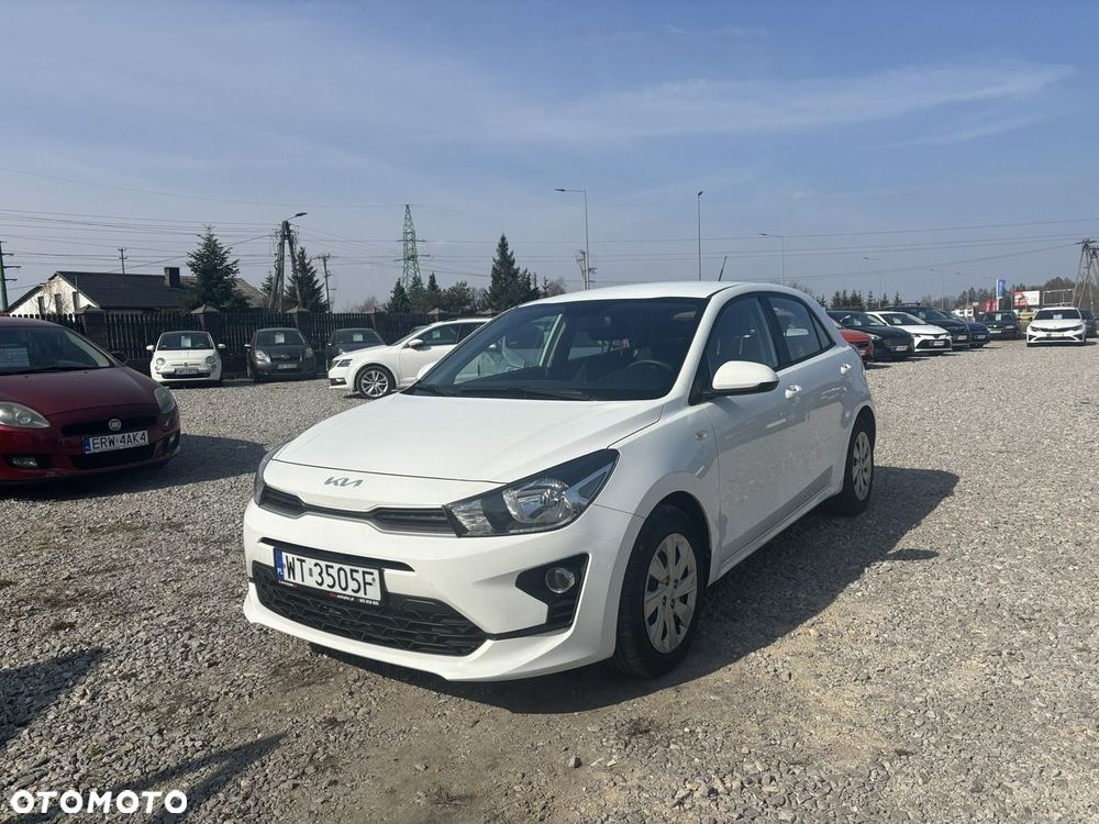 Kia Rio - 5
