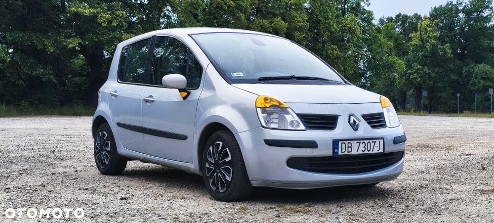 Renault Modus - 1