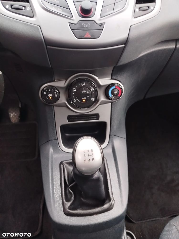 Ford Fiesta 1.25 Silver X - 15