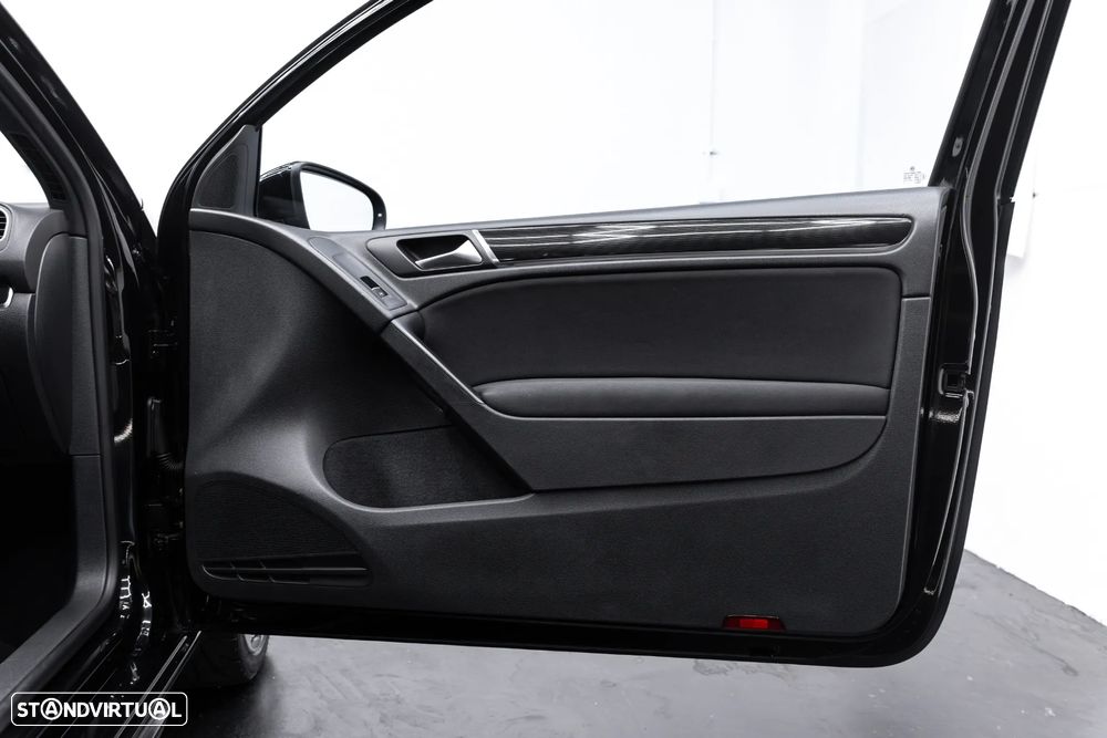 VW Golf 2.0 GTI DSG - 16