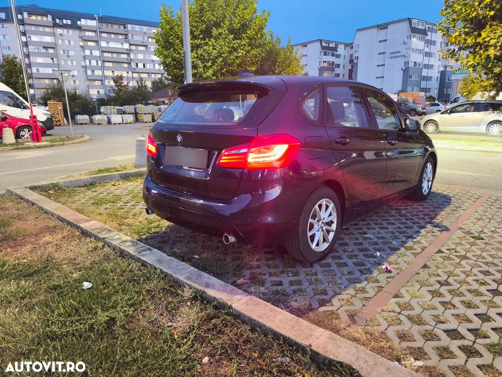 BMW Seria 2 220d xDrive AT Advantage - 11