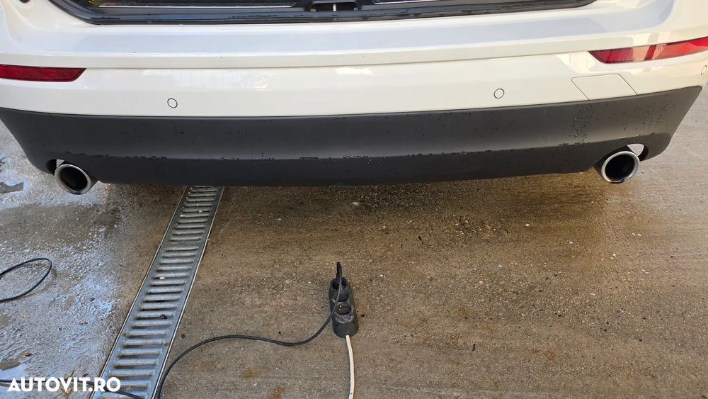 Volvo XC 60 B4 D AWD Geartronic Momentum - 3