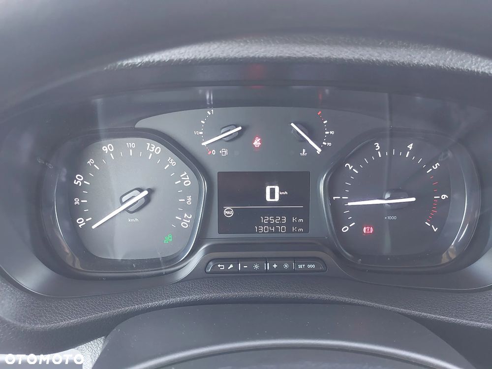 Peugeot Expert - 15