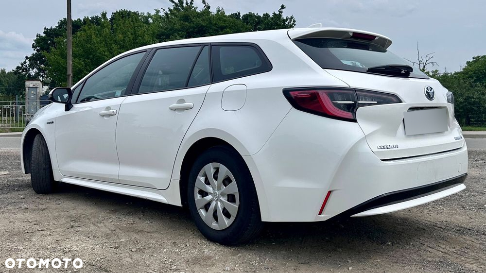 Toyota Corolla 1.8 Hybrid - 3