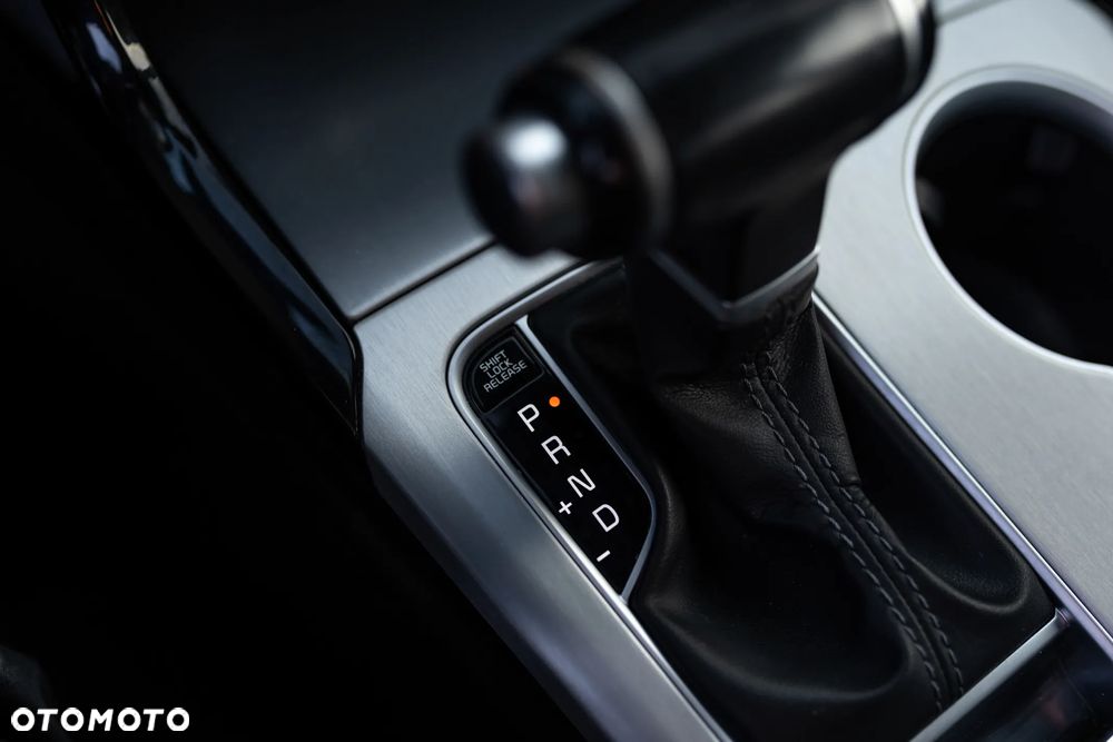 Kia Stinger 3.3 T-GDI AWD OPF GT - 35