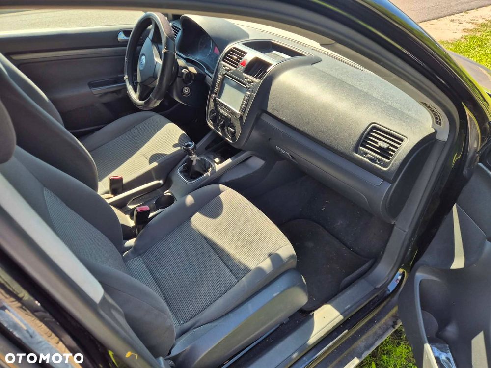 Volkswagen Jetta - 7