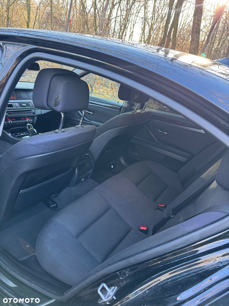 BMW Seria 5 520d - 20