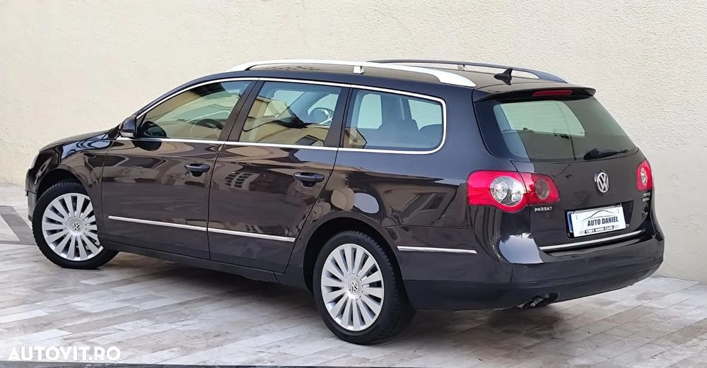 Volkswagen Passat - 4