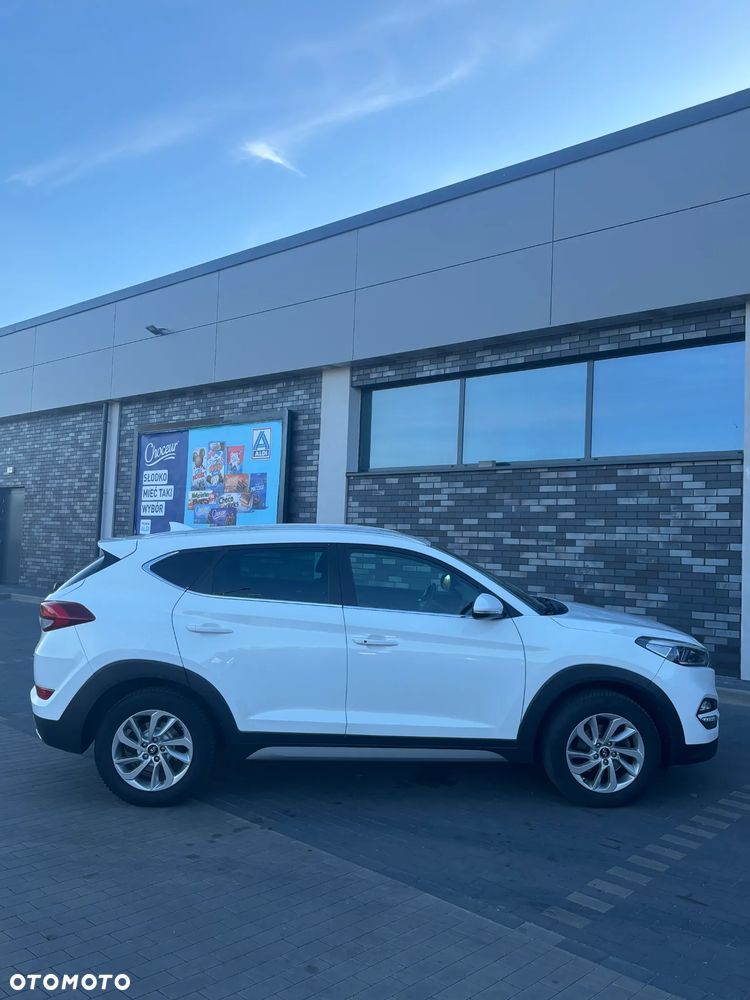 Hyundai Tucson - 4
