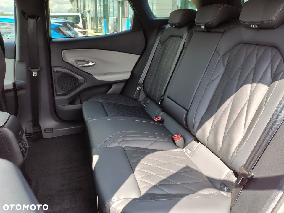 Ford Explorer - 23