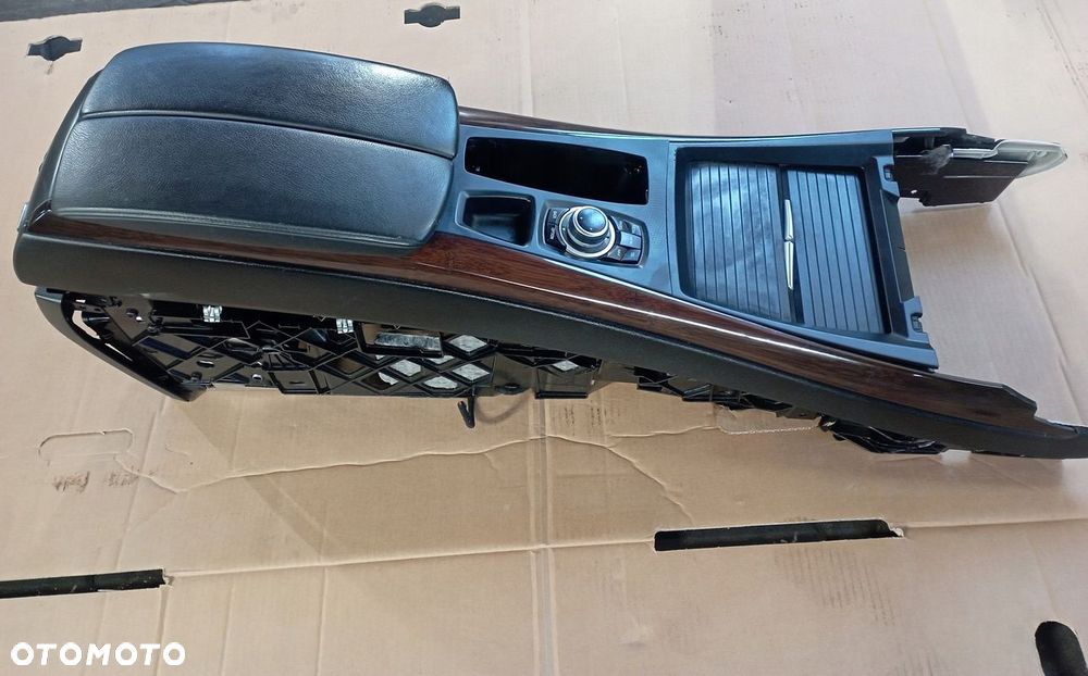 BMW X5 E70 TUNEL ŚRODKOWY PODŁOKIETNIK SKÓRA EUROPA - 6