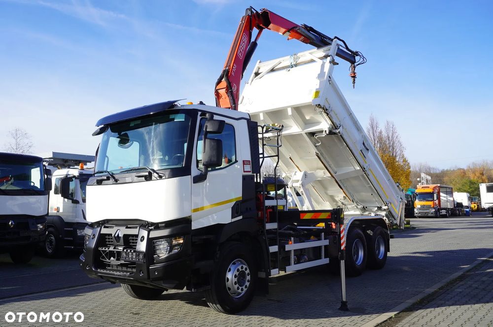 Renault C380 E6 6x4 / HDS Fassi F135 2700 MTH / Zasięg 8 m / 5.6 t udźwig / Wywrotka 3-stronna / Hydroburta - 8